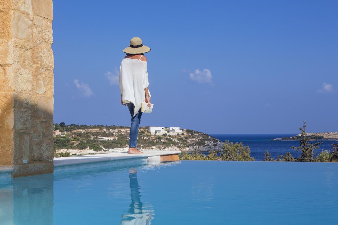 Olea Villas - Infinity Pool, Hot Tub, Sea Views Marathi  Buitenkant foto